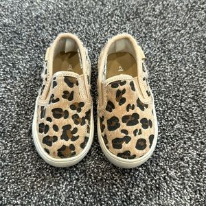 Carter's Leopard Print Calf Hair Slip On Sneakers Baby Girl Size 5 Animal Print